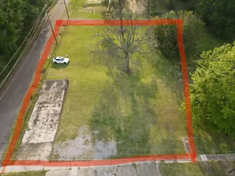 0 13th, Laurel, MS 39440