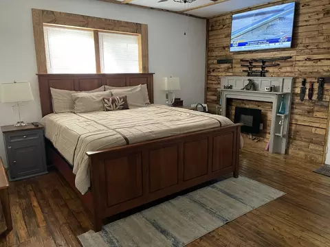 Bedroom - 69 E 8th Ave, Bay Springs, MS 39422 photo 1 of 1
