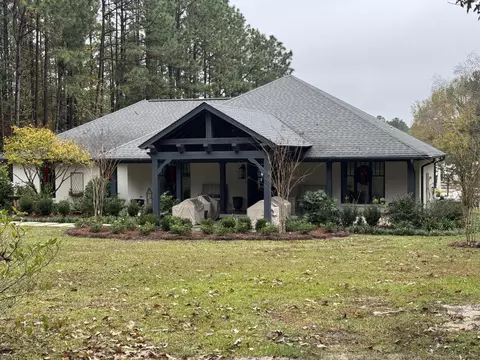 31 Lake Ridge Pt, Lumberton, MS 39455