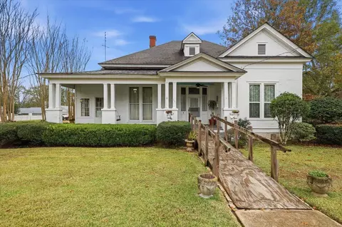 501 SW 2nd Ave, Magee, MS 39111