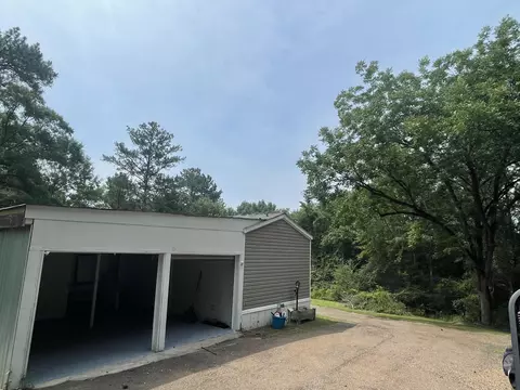 208 208b Cedar St, Mize, MS 39116 photo 2