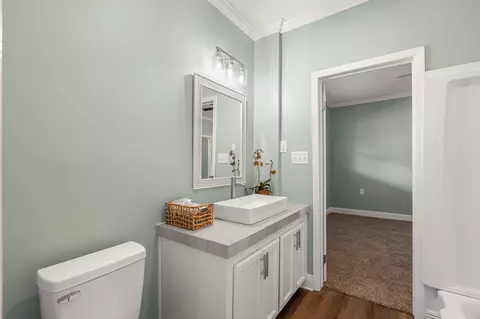 Bath - 21 Sunset Hills Rd, Laurel, MS 39443 photo 1 of 5