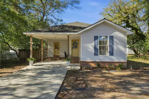 112 Mckinnon St, Petal, MS 39465