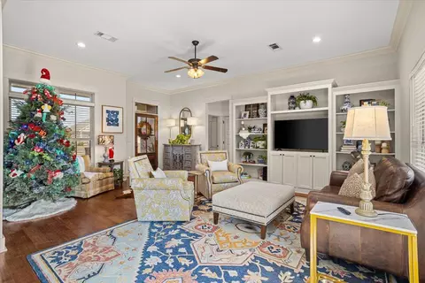 Living - 23 W Sycamore, Sumrall, MS 39482 photo 1 of 1
