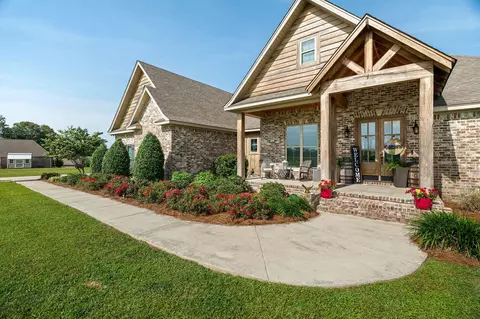 Exterior - 446 Newman Camp Rd, Sumrall, MS 39482 photo 5 of 11