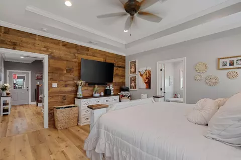 Bedroom - 446 Newman Camp Rd, Sumrall, MS 39482 photo 2 of 7
