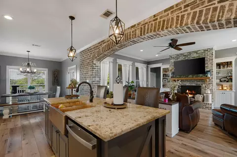 Kitchen - 446 Newman Camp Rd, Sumrall, MS 39482 photo 4 of 5