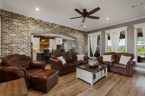 Living - 446 Newman Camp Rd, Sumrall, MS 39482 photo 1 of 3