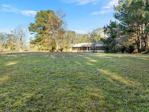482 County Home Rd, Ellisville, MS 39437