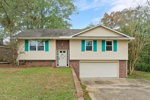 511 Westover Dr, Hattiesburg, MS 39402