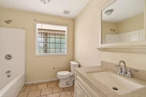 3718 Howze St, Moss Point, MS 39563 photo 18