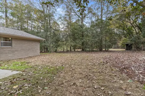 Exterior - 400 Maple Dr, Petal, MS 39465 photo 7 of 14