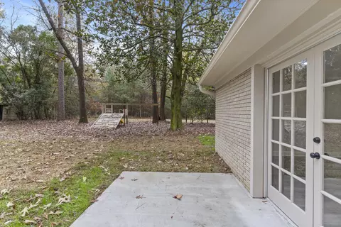 Exterior - 400 Maple Dr, Petal, MS 39465 photo 6 of 14