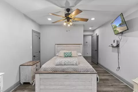 Bedroom - 48 E Sunset Dr, Purvis, MS 39475 photo 4 of 6