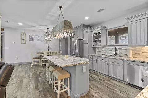 Kitchen - 48 E Sunset Dr, Purvis, MS 39475 photo 2 of 4