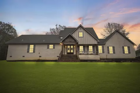Exterior - 48 E Sunset Dr, Purvis, MS 39475 photo 2 of 9