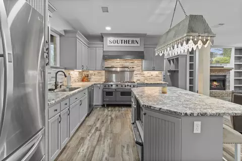 Kitchen - 48 E Sunset Dr, Purvis, MS 39475 photo 4 of 4