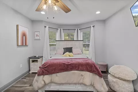 Bedroom - 48 E Sunset Dr, Purvis, MS 39475 photo 5 of 6
