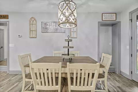Dining - 48 E Sunset Dr, Purvis, MS 39475 photo 1 of 2