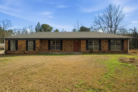 908 Linda Dr, Hattiesburg, MS 39401