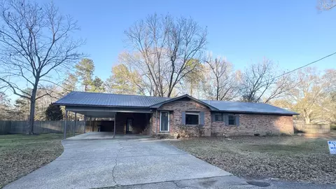 408 Dickey Ln, Columbia, MS 39429