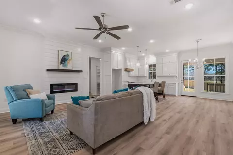 Living - 6 Breland Dr, Sumrall, MS 39482 photo 1 of 1