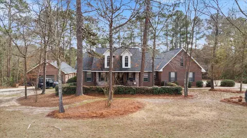 510 Longleaf Dr, Petal, MS 39465