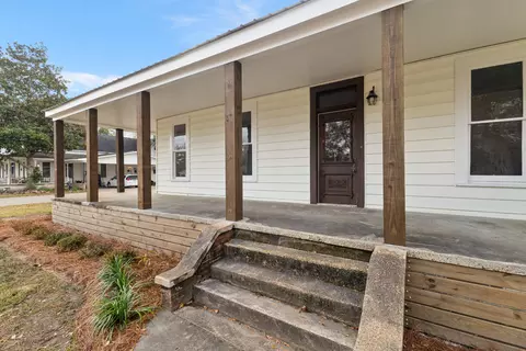 Exterior - 500 Cedar Ave, Richton, MS 39476 photo 3 of 11