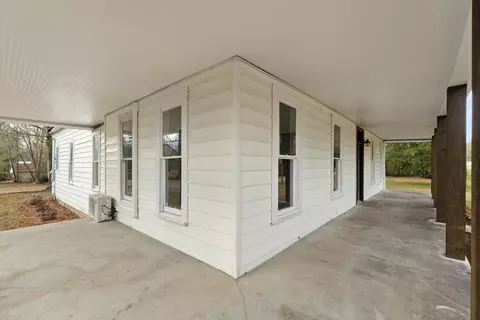 Exterior - 500 Cedar Ave, Richton, MS 39476 photo 5 of 11