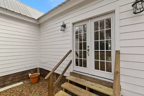 Exterior - 500 Cedar Ave, Richton, MS 39476 photo 7 of 11