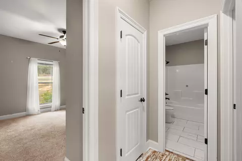Entry Way - 118 Munn Rd, Sumrall, MS 39482 photo 4 of 4