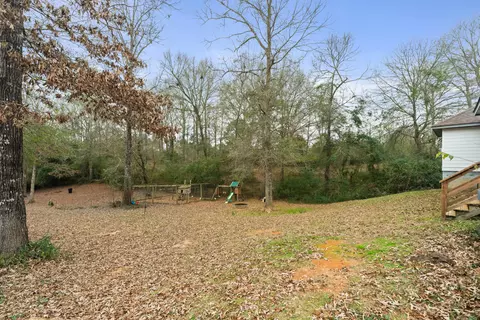 Exterior - 118 Munn Rd, Sumrall, MS 39482 photo 8 of 12