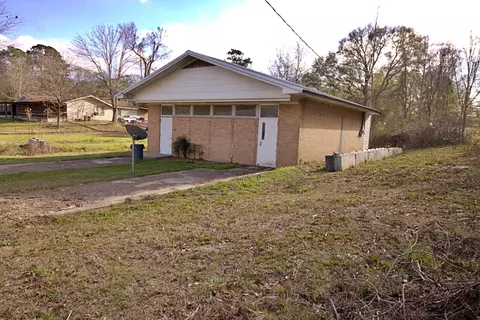505 9th Ave, Lumberton, MS 39455 photo 2