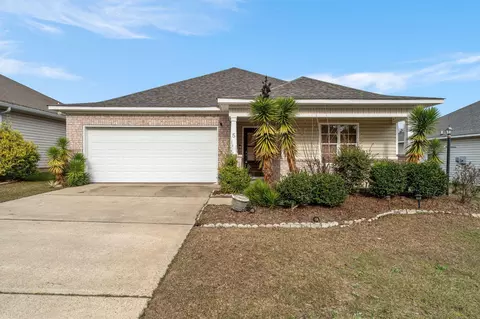 5 Clear Springs Ct, Hattiesburg, MS 39402