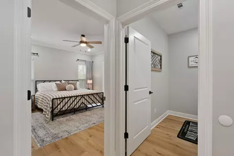 Entry Way - 11 Berwick, Petal, MS 39465 photo 4 of 6