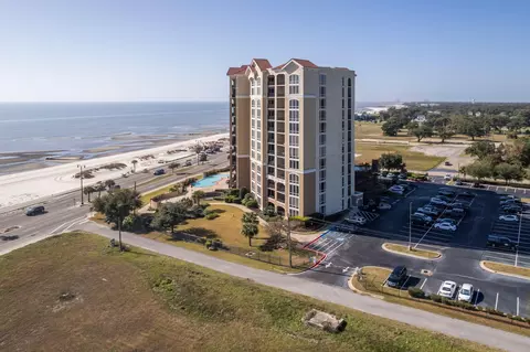 1200 Beach Dr, Gulfport, MS 39507