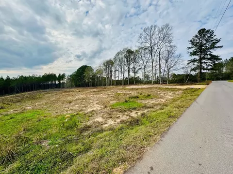 79 Bates Ave, Purvis, MS 39475 photo 2