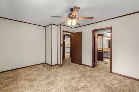 64 Eastview Cir, Laurel, MS 39443 photo 9