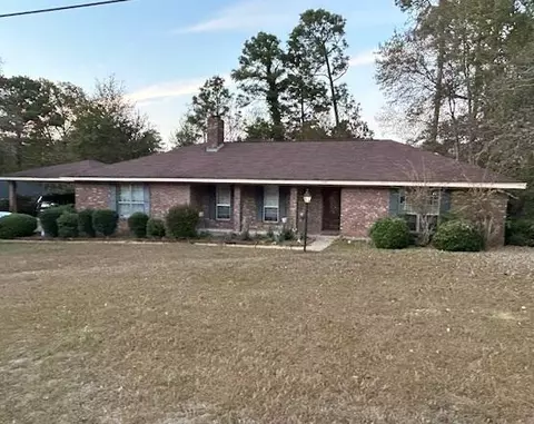 1106 Southeast Cir, Hattiesburg, MS 39402