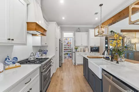 Kitchen - 67 Whistlestop, Sumrall, MS 39482 photo 2 of 2