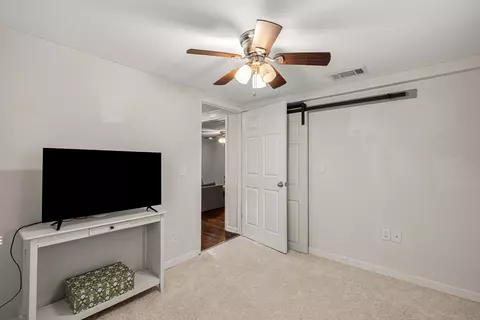 Bedroom - 1069 Old Hwy 24, Sumrall, MS 39482 photo 7 of 8