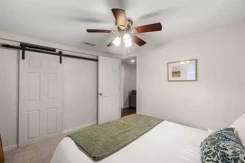 Bedroom - 1069 Old Hwy 24, Sumrall, MS 39482 photo 5 of 8
