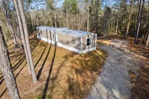250 J D Broome Rd, Sumrall, MS 39482