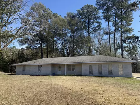 108 Mcdonald Ln, Columbia, MS 39429