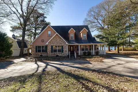 313 Rault Dr, Lumberton, MS 39455