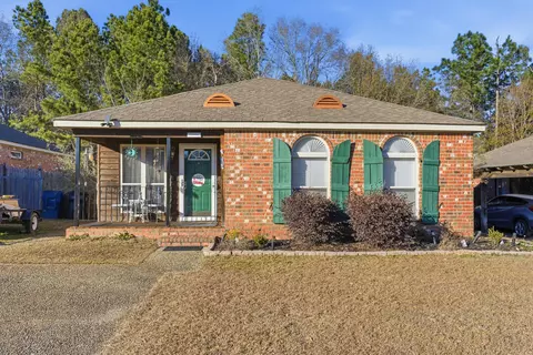 17 Lasalle St, Hattiesburg, MS 39402