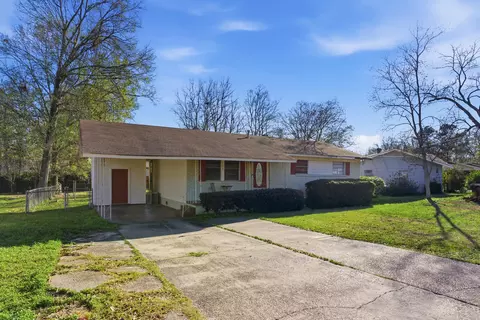 303 Parkdale Dr, Hattiesburg, MS 39401