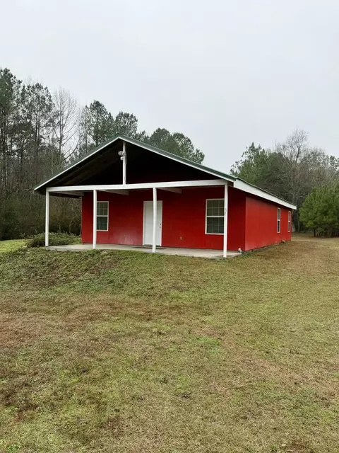 89 Cole Rd, Hattiesburg, MS 39402