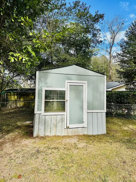 Other - 207 E 8th Ave, Petal, MS 39465 photo 2 of 5