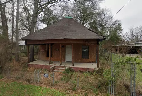 402 E 9th St, Hattiesburg, MS 39401